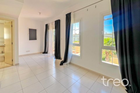 Villa in The Springs, Dubai 2 bedrooms, 270.25 sq.m. № 123662 - photo 13