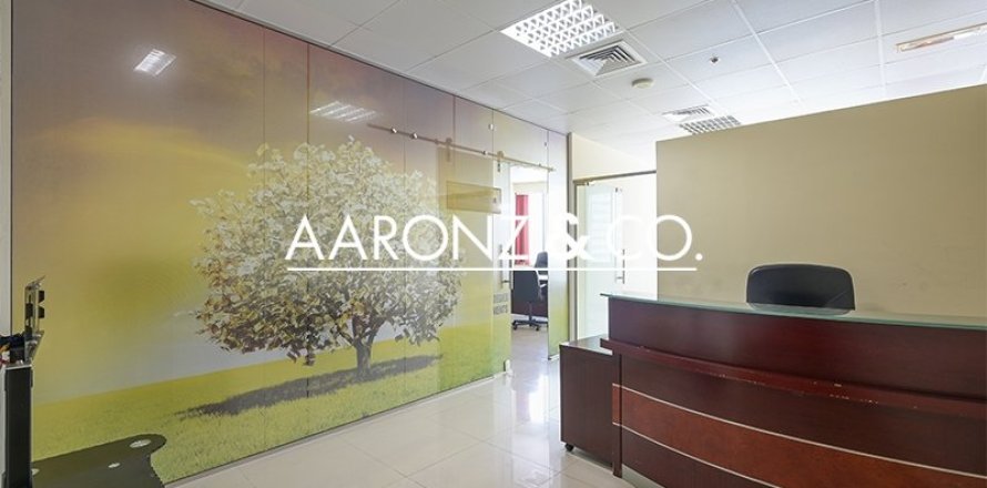 Oficina en Business Bay, Dubai, 87 m², № 95256