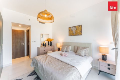 Appartement à Motor City, Dubai, 2 chambres, 109.1 m², № 123151 - photo 9