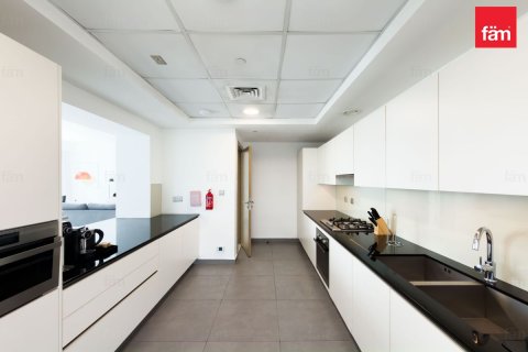 Apartment in Downtown Dubai (Downtown Burj Dubai), Dubai 3 bedrooms, 223 sq.m. № 139388 - photo 9