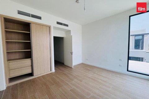 Villa in Jebel Ali, Dubai 4 bedrooms, 342.9 sq.m. № 139389 - photo 14