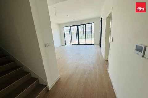 Villa in Jebel Ali, Dubai 4 bedrooms, 342.9 sq.m. № 139389 - photo 4
