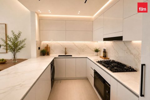 Apartment in Dubai 2 bedrooms, 149.6 sq.m. № 139393 - photo 2