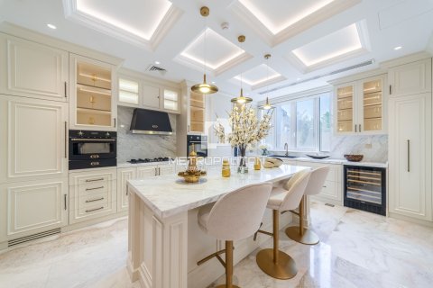 Villa en Pearl Jumeirah, Jumeirah, Dubai, 7 dormitorios, 1579 m², № 72659 - foto 7