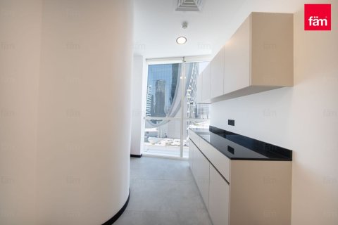 Oficina en Business Bay, Dubai, 49.2 m², № 118749 - foto 11