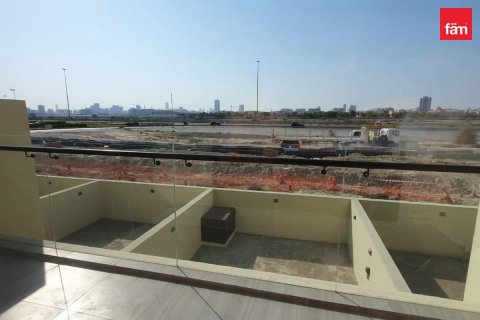 Townhouse in Dubai 4 bedrooms, 180 sq.m. № 139258 - photo 14