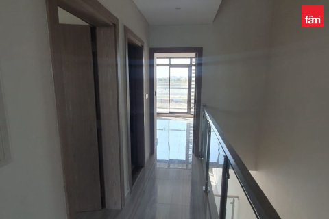 Townhouse in Dubai 4 bedrooms, 180 sq.m. № 139258 - photo 7