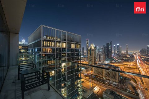 Apartment in Downtown Dubai (Downtown Burj Dubai), Dubai 3 bedrooms, 198.5 sq.m. № 139257 - photo 22