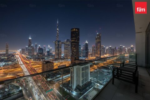 Apartment in Downtown Dubai (Downtown Burj Dubai), Dubai 3 bedrooms, 198.5 sq.m. № 139257 - photo 21