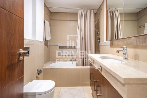 Снять в аренду квартиру в Burj Vista, Даунтаун Дубай (Даунтаун Бурдж Дубай), Дубай: 1 спальня, 77.3м², № 128314 - фото 13