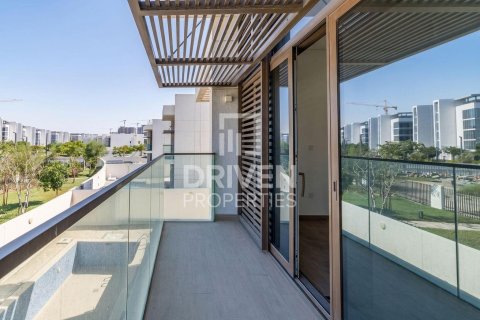 Снять в аренду виллу в District One, Мохаммед Бин Рашид Сити, Дубай: 4 спальни, 744.8м², № 128311 - фото 30