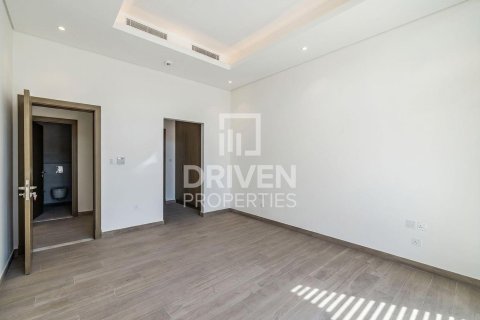 Снять в аренду виллу в District One, Мохаммед Бин Рашид Сити, Дубай: 4 спальни, 744.8м², № 128311 - фото 4