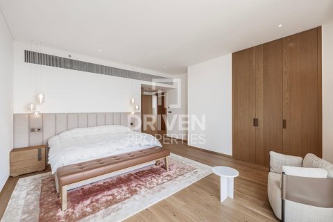 Снять в аренду квартиру в Jumeirah Bay Island, Джумейра, Дубай: 1 спальня, 150.41м², № 128313 - фото 10
