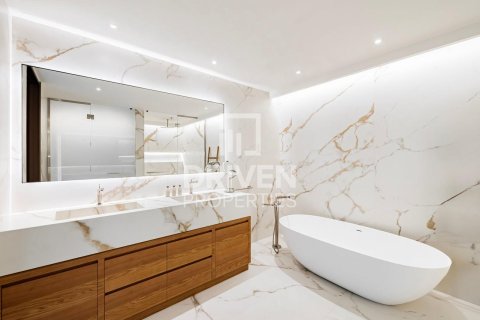 Снять в аренду квартиру в Jumeirah Bay Island, Джумейра, Дубай: 1 спальня, 150.41м², № 128313 - фото 19