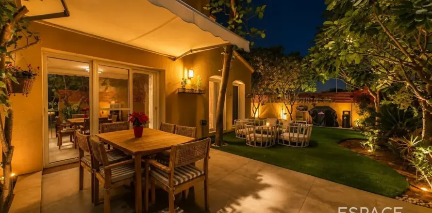 Villa in Palmera 4, Arabian Ranches, Dubai 3 bedrooms, 214 sq.m. № 122922
