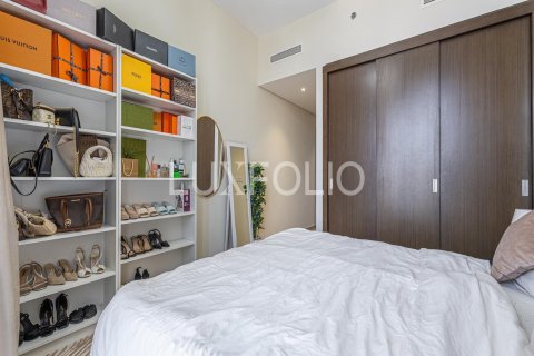 Apartment in BLVD Heights, Downtown Dubai (Downtown Burj Dubai), Dubai 2 bedrooms, 146 sq.m. № 46161 - photo 23