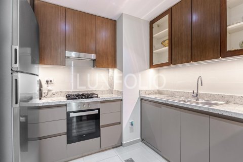 Apartment in BLVD Heights, Downtown Dubai (Downtown Burj Dubai), Dubai 2 bedrooms, 146 sq.m. № 46161 - photo 8