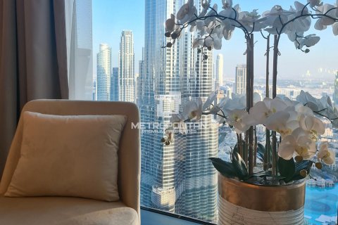 Снять в аренду квартиру в Burj Vista, Даунтаун Дубай (Даунтаун Бурдж Дубай), Дубай: 3 спальни, 169м², № 15199 - фото 13