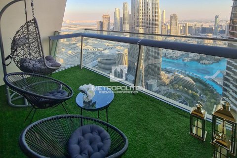 Снять в аренду квартиру в Burj Vista, Даунтаун Дубай (Даунтаун Бурдж Дубай), Дубай: 3 спальни, 169м², № 15199 - фото 7