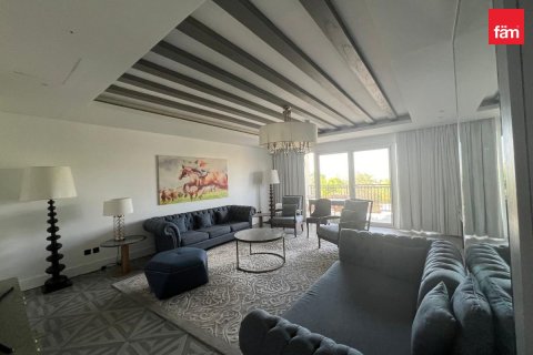 Villa à Dubai, 4 chambres, 965 m², № 95722
