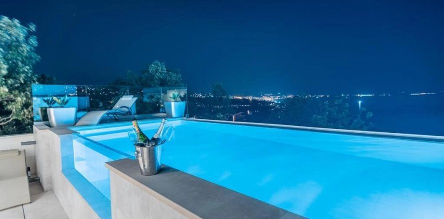 شقة في Deira, دبي 3 غرف نوم, 343 م² رقم 17611