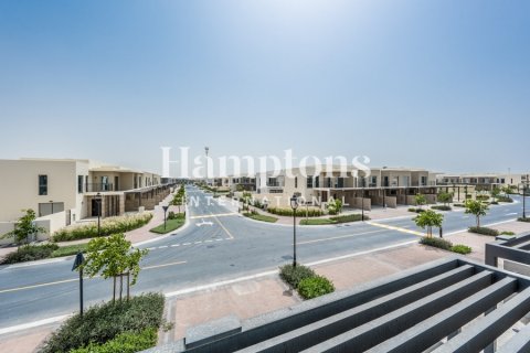Townhouse in Arabian Ranches 2, Dubai 3 bedrooms, 147.809 sq.m. № 122061