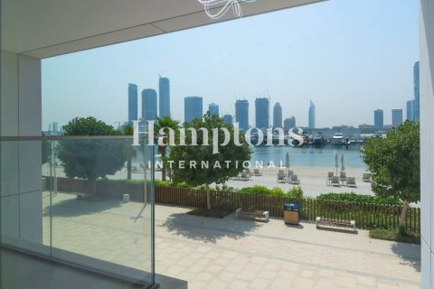 Снять в аренду дуплекс в Dubai Harbour, Дубай: 3 спальни, 188.31438100м², № 122062 - фото 30