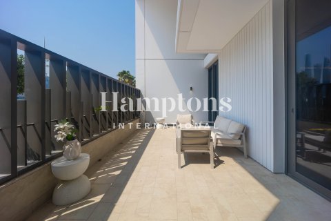 Duplex in Dubai Harbour, Dubai 3 bedrooms, 188.314 sq.m. № 122062