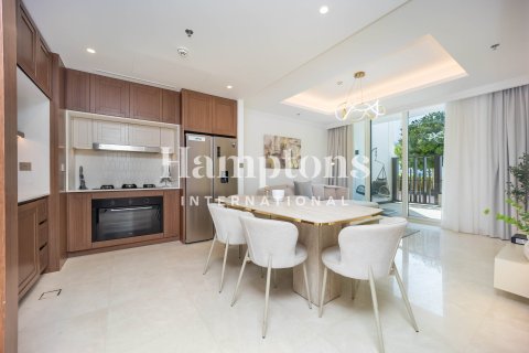Снять в аренду дуплекс в Dubai Harbour, Дубай: 3 спальни, 188.31438100м², № 122062 - фото 5