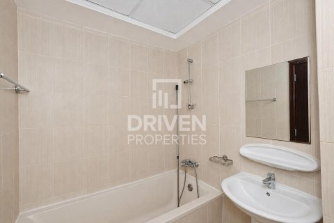 Apartment in Royal Residence, Dubai Sports City, Dubai 3 bedrooms, 240.62 sq.m. № 140013 - photo 26
