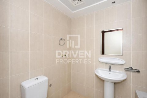 Apartment in Royal Residence, Dubai Sports City, Dubai 3 bedrooms, 240.62 sq.m. № 140013 - photo 24