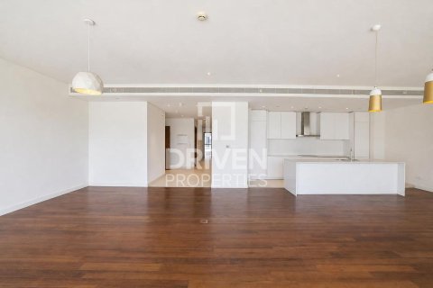 Apartment in City Walk, Dubai 3 bedrooms, 225.85 sq.m. № 140012