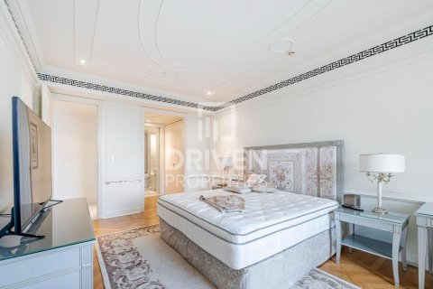 Снять в аренду квартиру в Palazzo Versace, Culture Village, Дубай: 3 спальни, 208.01м², № 128419 - фото 17