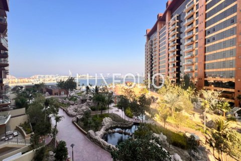 Снять в аренду квартиру в Пальме Джумейре, Дубай: 1 спальня, 120м², № 46364 - фото 11