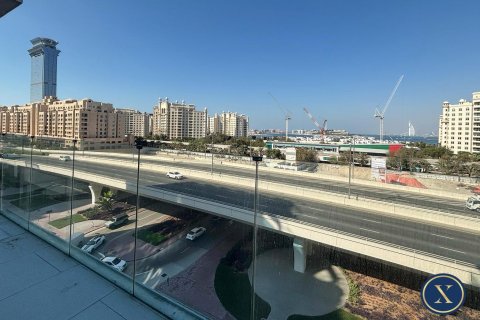 Снять в аренду квартиру в Пальме Джумейре, Дубай: 2 спальни, 153м², № 46376 - фото 11