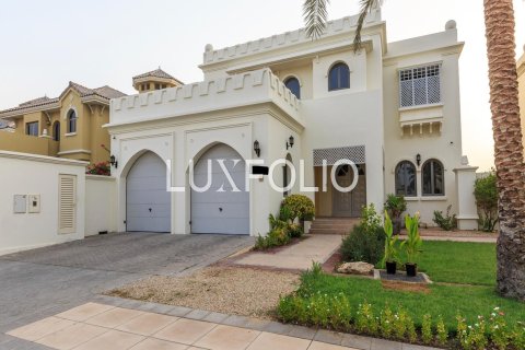 Снять в аренду виллу в Garden Homes, Пальма Джумейра, Дубай: 4 спальни, 622м², № 46363 - фото 30