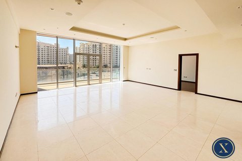 Снять в аренду квартиру в Пальме Джумейре, Дубай: 3 спальни, 213м², № 46375 - фото 6