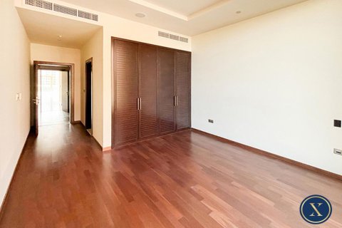 Снять в аренду квартиру в Пальме Джумейре, Дубай: 3 спальни, 213м², № 46375 - фото 10