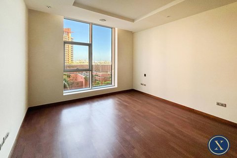 Снять в аренду квартиру в Пальме Джумейре, Дубай: 3 спальни, 213м², № 46375 - фото 2