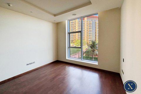 Снять в аренду квартиру в Пальме Джумейре, Дубай: 3 спальни, 213м², № 46375 - фото 3