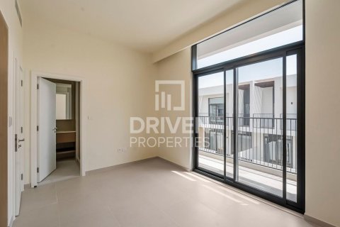 Villa en EMAAR South, Dubai South (Dubai World Central), Dubai, 3 dormitorios, 137.78 m², № 140998 - foto 6