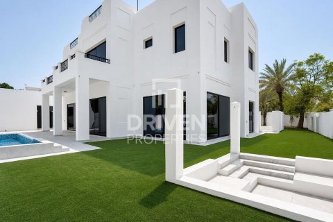 Villa en Jasmine Leaf, Al Barari, Dubai, 6 dormitorios, 1902.84 m², № 140987 - foto 30
