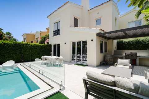 Maison de ville à Dubai, 3 chambres, 225 m², № 134121 - photo 5