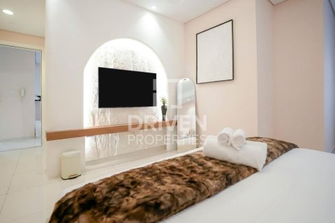 Appartement à Paramount Tower Hotel & Residences, Business Bay, Dubai, 2 chambres, 122.72 m², № 136670 - photo 8