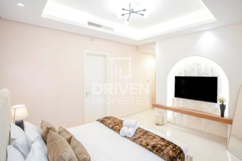 Appartement à Paramount Tower Hotel & Residences, Business Bay, Dubai, 2 chambres, 122.72 m², № 136670 - photo 6