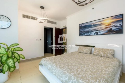 Apartment in Lake Almas West, Jumeirah Lake Towers, Dubai 1 bedroom, 98 sq.m. № 72834 - photo 3