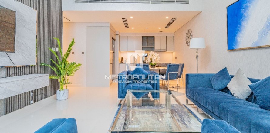 Apartment in EMAAR Beachfront, Dubai Harbour, Dubai 2 bedrooms, 118 sq.m. № 72829