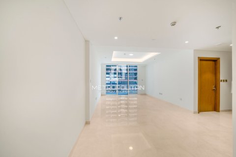 Apartamento en EMAAR Beachfront, Dubai Harbour, Dubai, 1 dormitorio, 74 m², № 72731 - foto 9