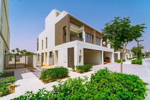 فيلا في Dubai Sports City, دبي 4 غرف نوم, 269 م² رقم 139669