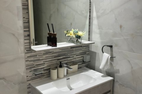 Appartement à Al Furjan, Dubai, 2 chambres, 107 m², № 139670 - photo 10